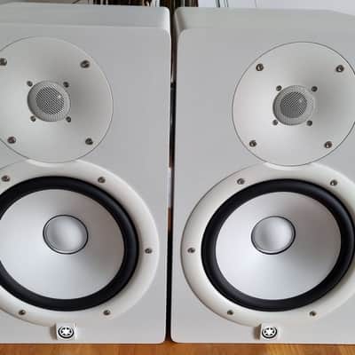 Yamaha HS8 8" Powered Studio Monitor (Pair) 2015 - Present - White image 1