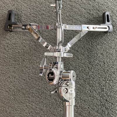 Pearl S900/S2000 Gyro-Lock Heavy-Duty Double Braced Snare Drum Stand image 10
