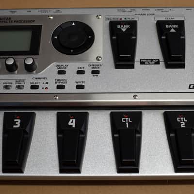 Boss GT-10 Guitar Effects Processor image 1