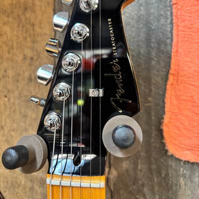 Fender American Ultra Luxe Stratocaster 2021 - Sunburst image 2