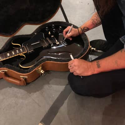 Gibson Memphis Traditional ES-335 Signed by Dave Grohl image 12