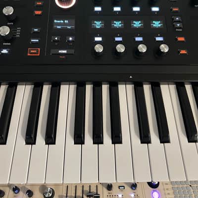 ASM Hydrasynth 49-Key Polyphonic Synthesizer 2020 - Black image 5