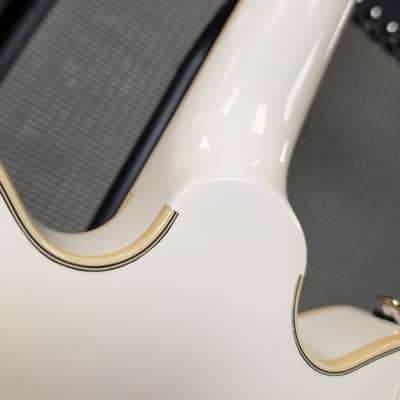 Gretsch G2627TG Streamliner Center Block 3-Pickup 2020 - 2021 - White image 21