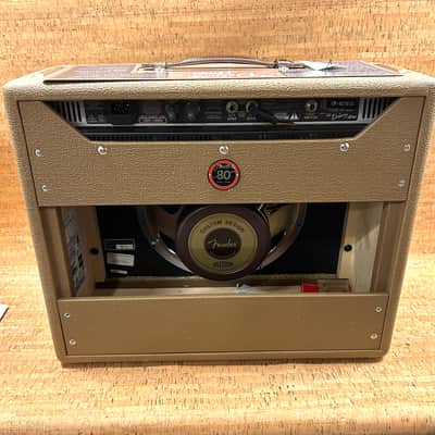 Fender '62 Deluxe Amp 2026 - Brown image 2