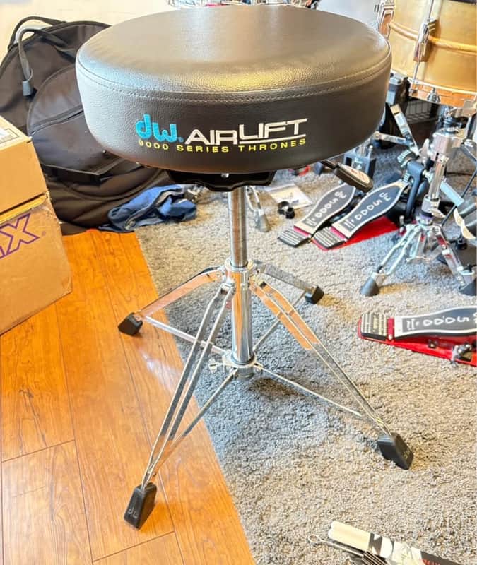 DW DWCP9100AL 9000 Series Heavy Duty Airlift Round Drum Throne with Pneumatic Assist 2010s - Chrome image 1
