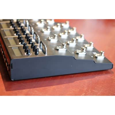 Line 6 M13 Stompbox Modeler Effects Processor image 8