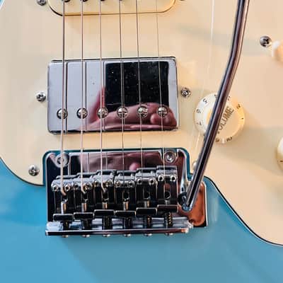 ‘24 Mooer GTRS | GTRS-801 | Intelligent Guitar | Sonic Blue image 10