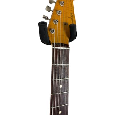 Fender Japan ST62-65AS 40th Anniversary Stratocaster 1994-1995 - Yellow image 11