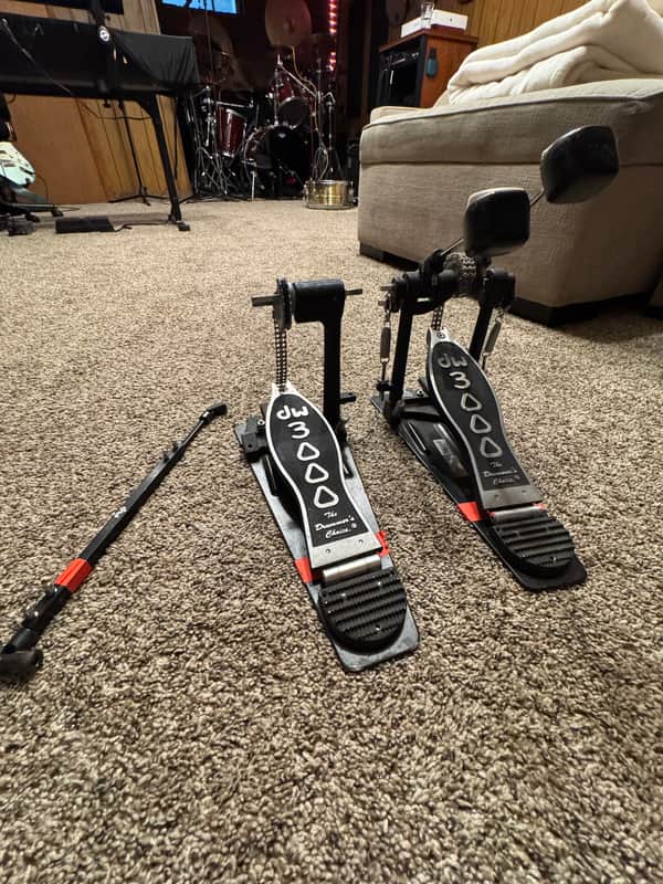 DW 3000 Series Double Bass Drum Pedal image 1