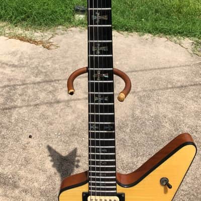 Washburn Dime BSG ‘The Cross’ with original Hardshell case and COA Boogiestreet ‘the cross’ 2005-2006 - Maple flame top image 6