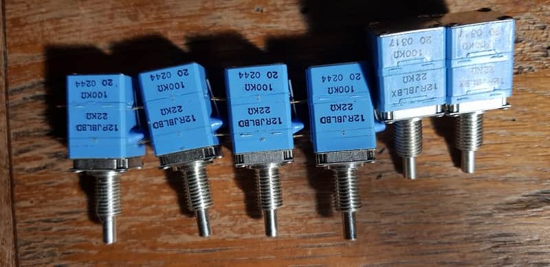 Pot For SSL 4000 E/G 12 RJBLBX X 2 + 12RHELBP X 4 image 1