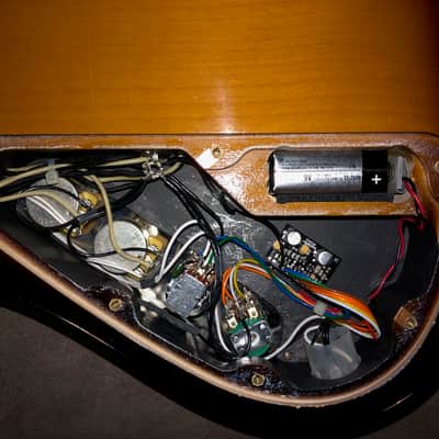 Sadowsky Ultra-Vintage J-Bass 2012 - sunburst image 11