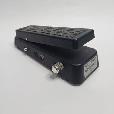 Behringer HB01 Hellbabe Ultimate Wah image 2