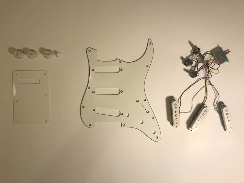 DIY Stratocaster Loaded Pickguard SSS Assembly Kit!! FENDER SQUIER image 1