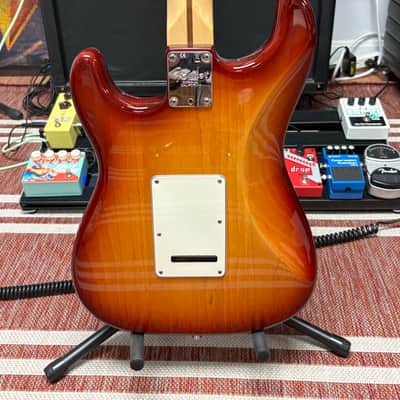 Fender American Standard Stratocaster with Rosewood Fretboard (2011) - Sienna Sunburst image 6