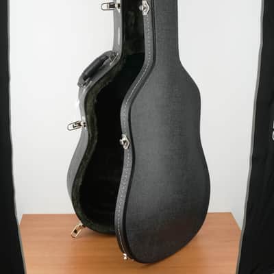 Martin D-18 Natural image 9