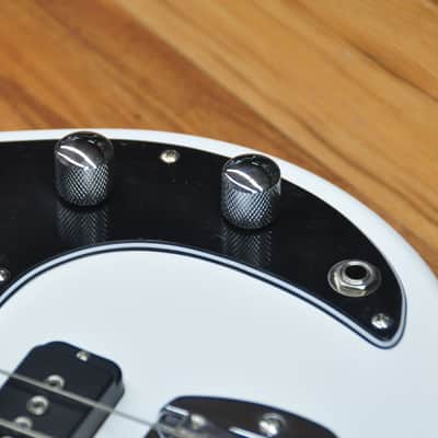 G&L Tribute SB-2 Gloss White image 8