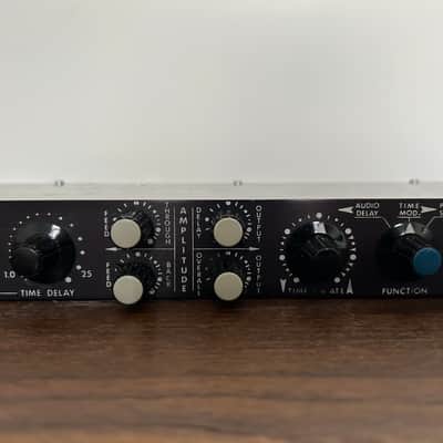 Marshall Electronics - Time Modulator 5002 *Spares or Repair* image 4