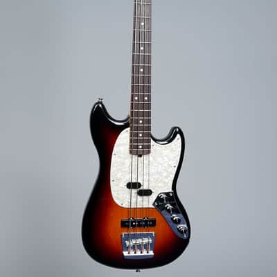 Fender American Performer Mustang PJ Bass 2023 - Three Tone Sunburst image 7