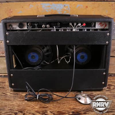 Fender Vibrolux Reverb 2-Channel 35-Watt 2x10" Guitar Combo 1970 - 1980 - Silverface image 8