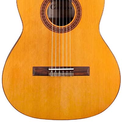 ギター RAIMUNDO 118C guitars Raimundo 118 Classical Guitar | Bonners Guitar Store - YouTube