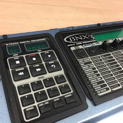 Digitech BNX3 GeNetX Bass Workstation Multi-Effects Pedal w/ 8-Track Recorder image 1