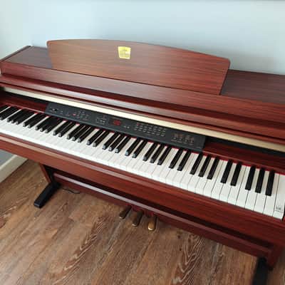 Yamaha Clavinova CLP-230 2006 - Mahogany image 3