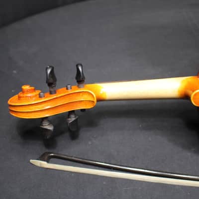 An Etude Model Full Size 4/4 Violin, Case & K,Holtz Bow Ready to Play # 5 V image 7