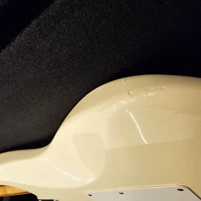 Fender Richie Sambora Signature Standard Stratocaster 1994 - 2002 - Arctic White image 10