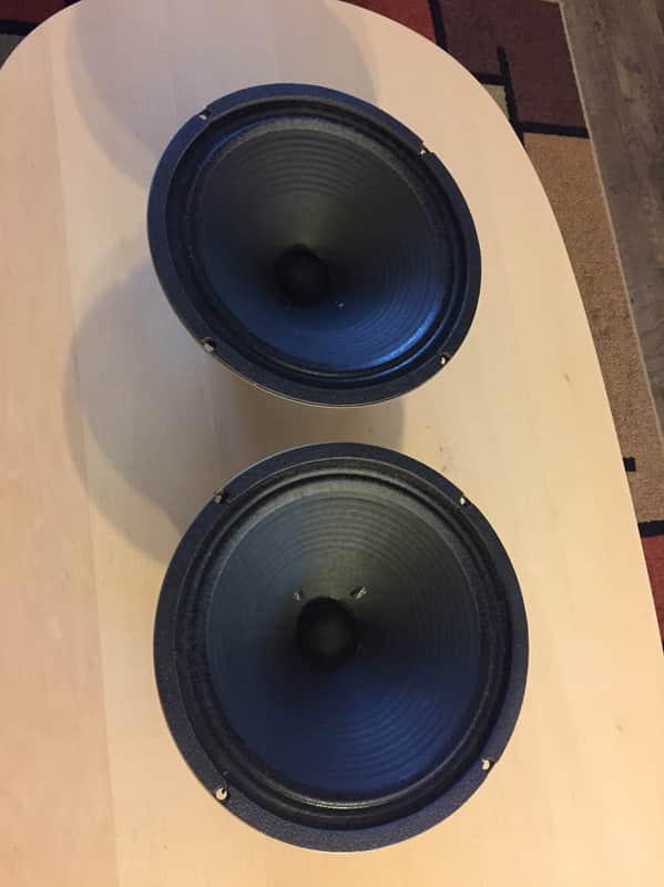 Pair (2) Celestion Hellatone V30 Vintage 30 60 watt 16 ohm Avatar image 1