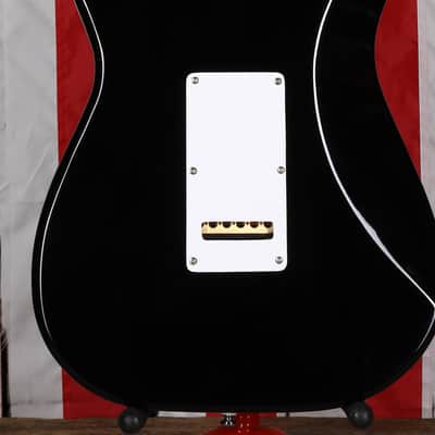 G&L Tribute Series Legacy - 3-Color Sunburst image 5