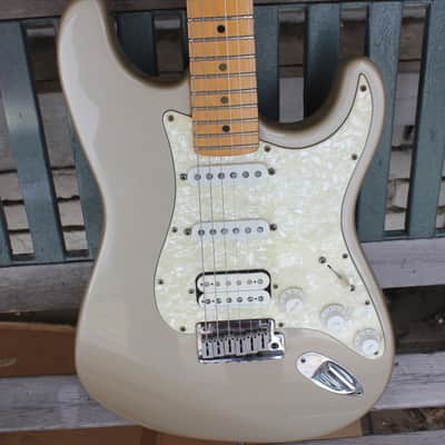 Fender USA Lonestar Stratocaster HSS, Gold w/ Maple neck (1996) image 2
