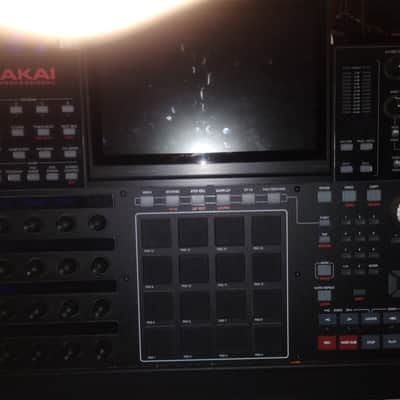Akai MPC X Standalone Sampler / Sequencer 2017 - Present - Black image 3