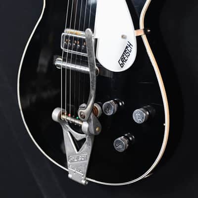 Gretsch Custom Shop G6128-GHT George Harrison Tribute Duo Jet from 2011 in Black with original Hardcase image 6