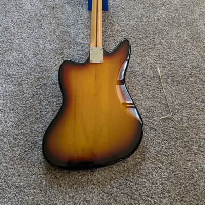 Squier Vintage Modified Jaguar with Rosewood Fretboard 2012 - 2017 - 3-Color Sunburst image 12