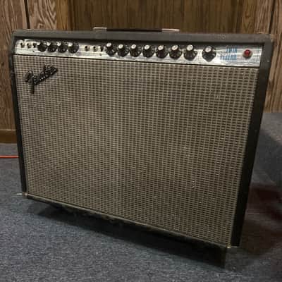 Fender Twin Reverb 2-Channel 100-Watt 2x12" Guitar Combo 1972 - 1976 - Silverface image 4