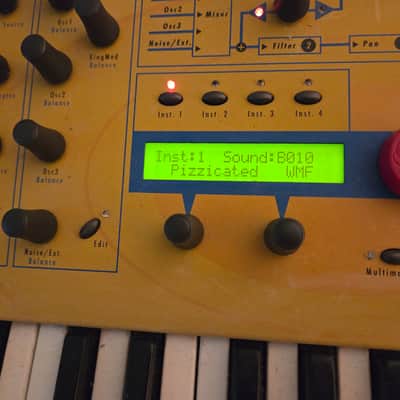 Waldorf Q 61-Key Synthesizer 1999 - 2011 - Yellow image 3