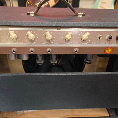 Regal R1160 Deluxe 1960's - Black Tolex image 5