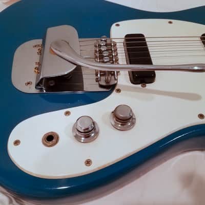 Mosrite Ventures II Slab Body Guitar Serial #B022 1965 Blue image 5