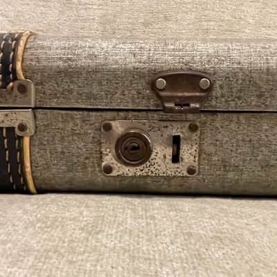 1966-1969 Fender USA Left Hand Lefty Mustang / Musicmaster Bass Case Silver Tweed - Extremely Rare CASE ONLY image 6