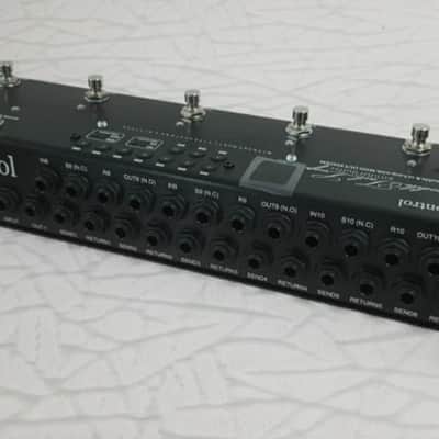 One Control Crocodile Tail Loop OC10 Loop Switcher Pedal image 3