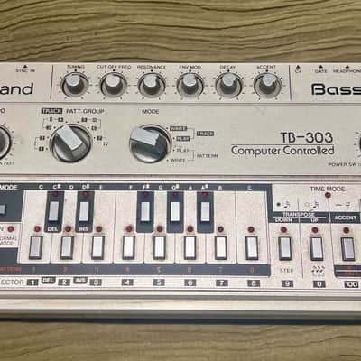 Roland TB-303 Bassline 1981