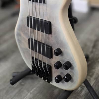AIO S8-5 5-String Bass Guitar - White Burst GS-055 image 6