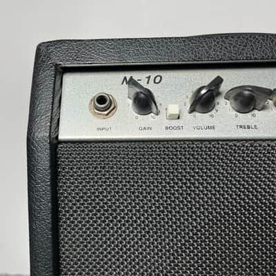 Dean M-10 10 watt Practice Guitar Amplifier Amp w Headphone Jack & Boost Button image 8