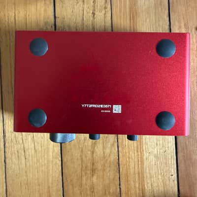 Focusrite Scarlett Solo 3rd Gen USB Audio Interface 2019 - Present - Red / Black image 2