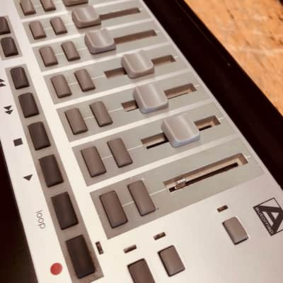 Novation Remote 61SL Midi Controller image 4