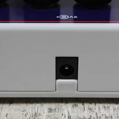 Electro-Harmonix SYNTH9 Synthesizer Machine Pedal Electric Guitar Effects Pedal image 11