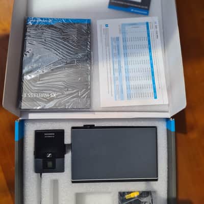 Sennheiser 🎸 Sennheiser XS Wireless Instrument Set – Receiver + Bodypack Transmitter – Original Box image 2