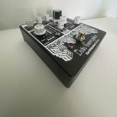 EarthQuaker Devices Data Corrupter Modulated Monophonic Harmonizing PPL 2017 - Present - Various image 2