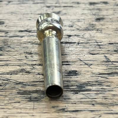 Used Conn BI-420 Visible Embouchure Trumpet Mouthpiece Screw Top Bakelite image 6